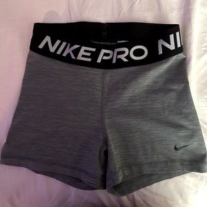 women’s grey nike pros